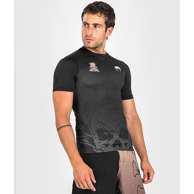 Рашгард VENUM Reorg Short Sleeves Black