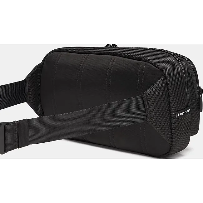 Сумка на пояс UNDER ARMOUR Triumph Crossbody 4L черный 17 x 29 x 5 см