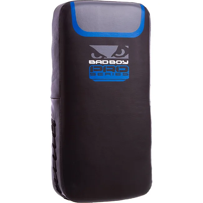 Макивара Прямая тренировочная для отработки ударов FLEX BAD BOY
VL-8290 40x20x10см 1шт (Черный-желтый)