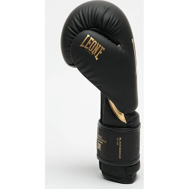Боксерські рукавиці Leone GN059D Black/Gold (капу в комплекті)