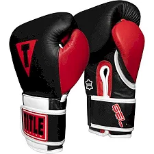 Cнарядные перчатки TITLE Boxing Professional Series GEL