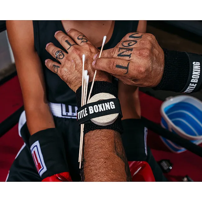 Напульсники TITLE Boxing Cornerman’s Wrist Band 2.0 Black