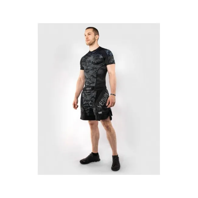 Рашгард VENUM Defender Short Sleeves Dark Camo