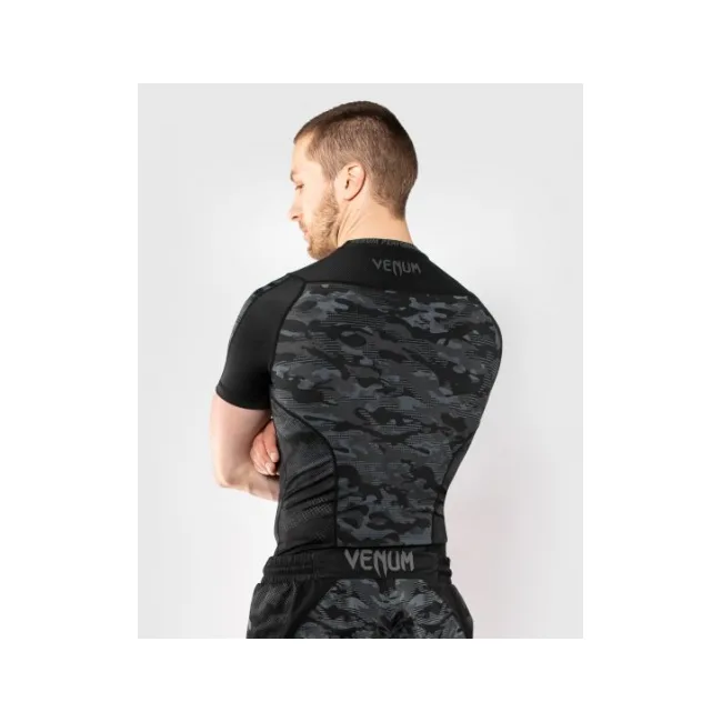 Рашгард VENUM Defender Short Sleeves Dark Camo