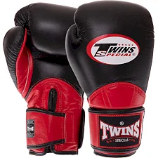 Боксерские перчатки кожаные TWINS BGVL11 VELCRO