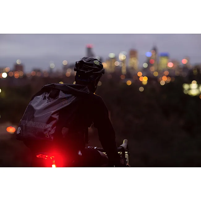 Задняя веломигалка KNOG Blinder Mob V Four Eyes 44 Lumens Black