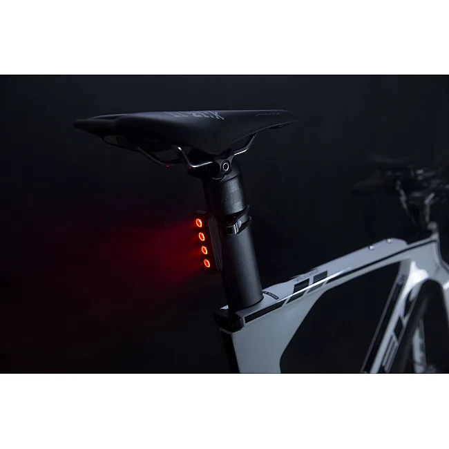 Задняя веломигалка KNOG Blinder Mob V Four Eyes 44 Lumens Black