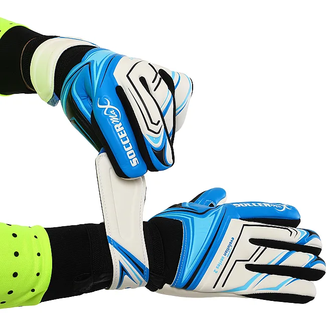 Вратарские перчатки
 профессиональные с защитой пальцев SOCCERMAX GK-4341
 7-11 (Белый-черный-красный)