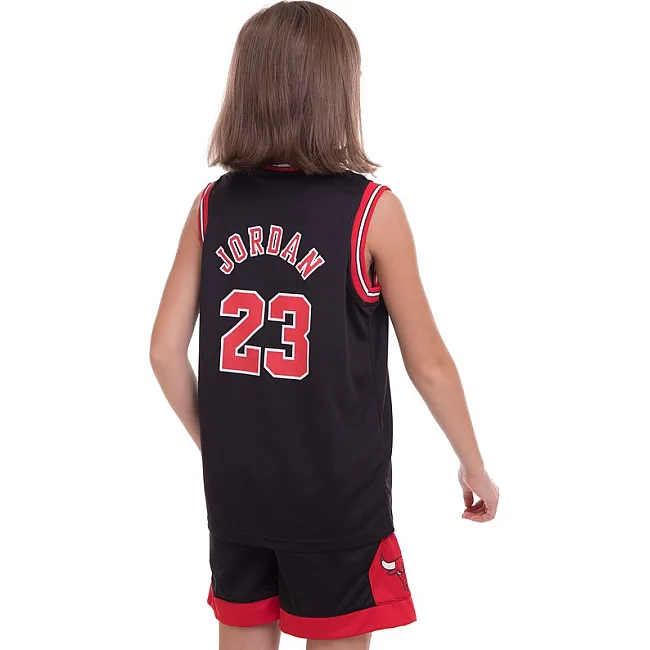 Детская баскетбольная форма
 NBA клуб Chicago Bulls 23 5351 (Красный-белый)