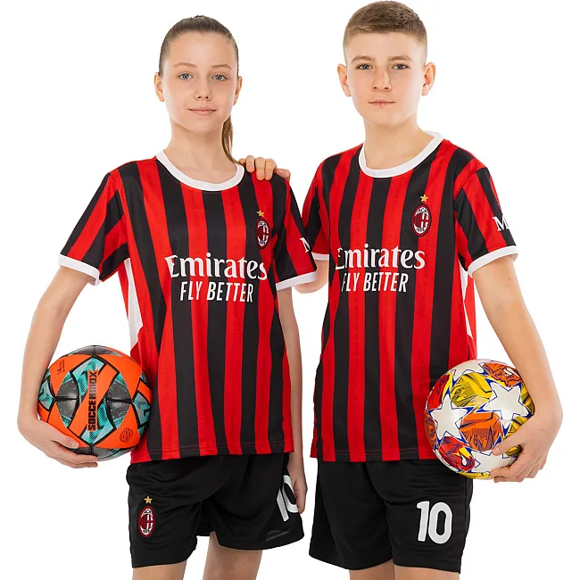 Дитяча футбольна форма
 із символікою футбольного AC MILAN домашня 2025 SP-SPORT

 CO-4651 20-30 (Червоний-чорний)