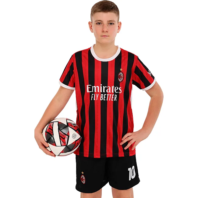 Дитяча футбольна форма
 із символікою футбольного AC MILAN домашня 2025 SP-SPORT

 CO-4651 20-30 (Червоний-чорний)