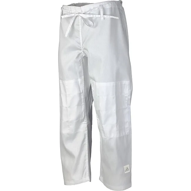 Кимоно для дзюдо Adidas Club J350P (белое с серебряными полосами на плечах)