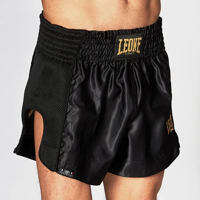 Шорти для тайського боксу LEONE Essential Black S