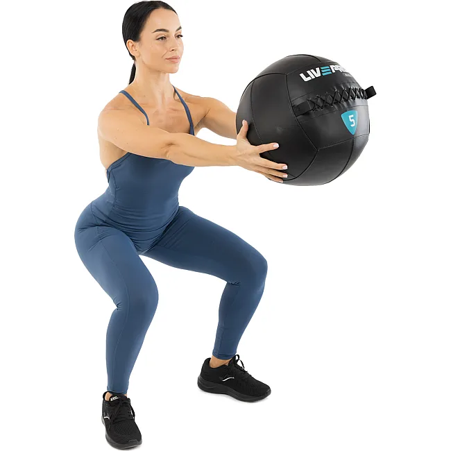 Мяч набивной медицинский для кроссфита WALL BALL LiveUp LP8103-5 5кг