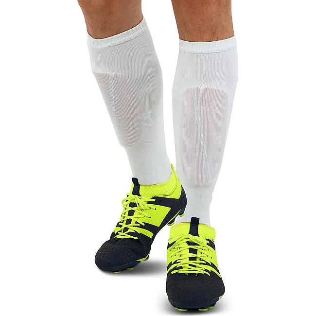 Щитки для футбола
 JOMA

 ATTACK 401491-620 (Красный)