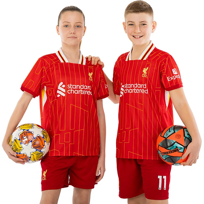 Футбольна форма дитяча із символікою клубу
 LIVERPOOL SALAH 11 домашня 2025 SP-SPORT

 CO-4618 20-30 (Червоно-білий)