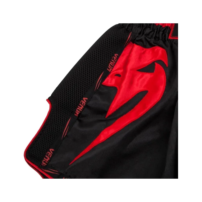 Шорти для тайського боксу VENUM Giant Black Red