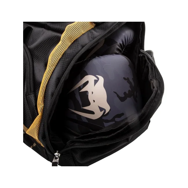 Спортивна сумка VENUM Trainer Lite Black Gold