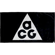 Полотенце Nike TOWEL ACG белое, черное 80x145 см