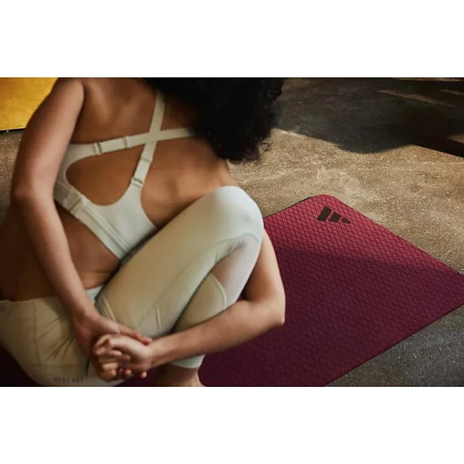 Коврик для йоги ADIDAS Yoga Mat бордовый 183 х 61 х 1 см
