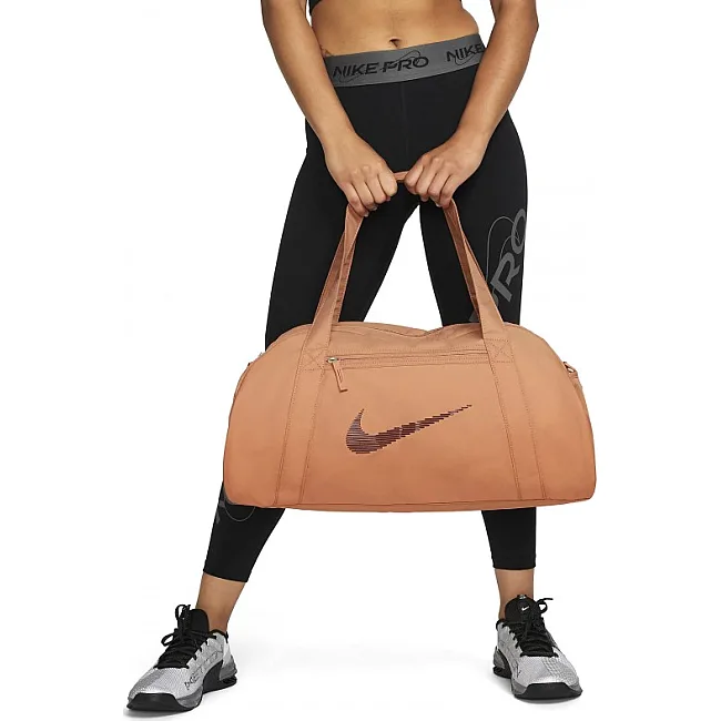 Спортивна сумка жіноча Nike NK GYM CLUB BAG - SP23 24L 23x50x25 см