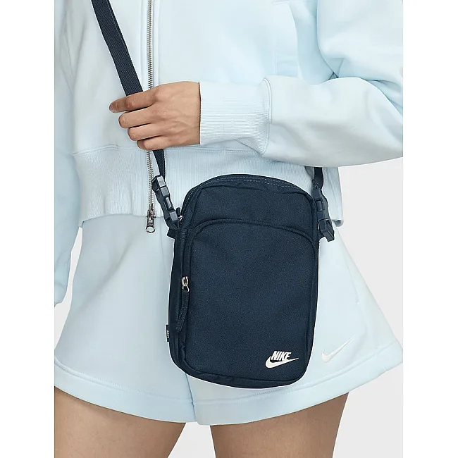 Сумка Nike NK HERITAGE CROSSBODY 4L темно-зеленый 23х18х8 см