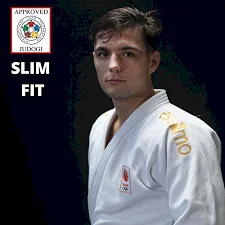Кимоно для дзюдо ESSIMO Gold Slim Fit (белый) с лицензией IJF