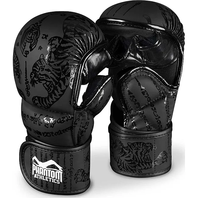 Перчатки для ММА Phantom Muay Thai Black (капа в подарок)