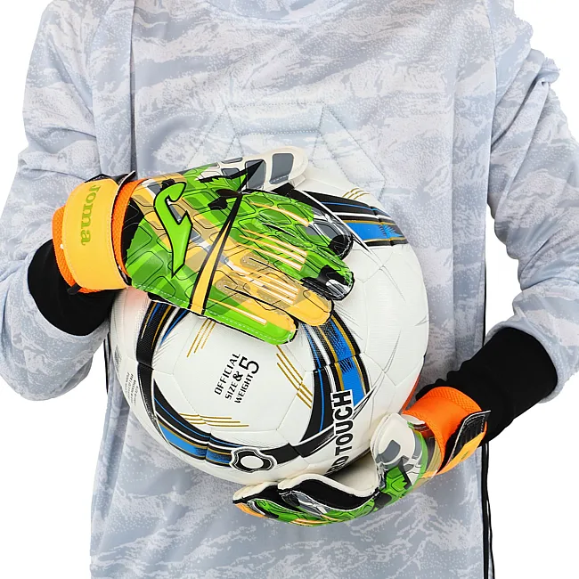 Детские вратарские перчатки
 JOMA

 CALCIO 23 401272-054 (Оранжевый-салатовый)