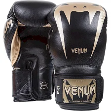Боксерские перчатки Venum Giant 3.0 Black Gold