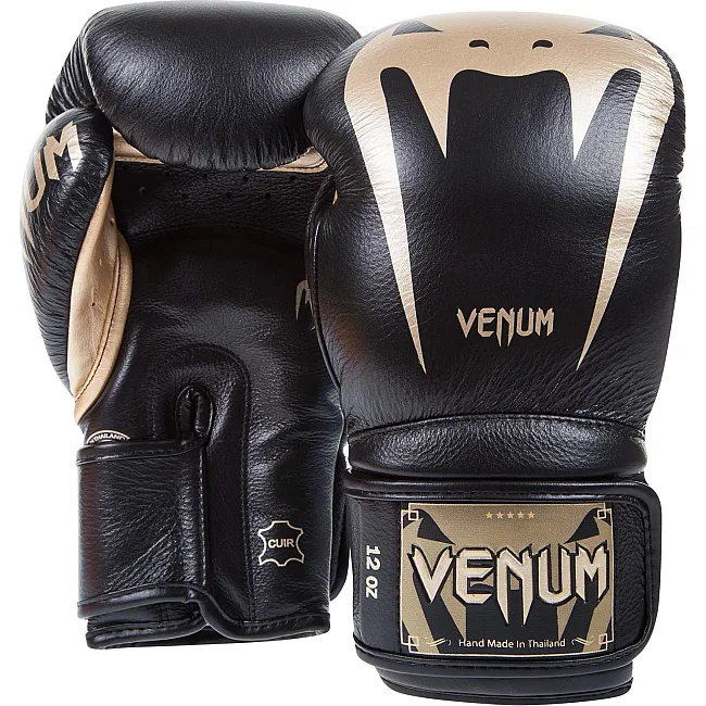 Боксерские перчатки Venum Giant 3.0