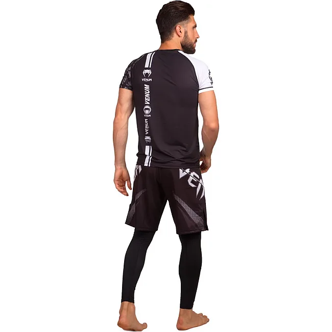 Рашгард із коротким рукавом VENUM LOGOS CO-8131