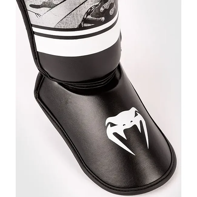 Защитa голени для детей VENUM YKZ21 For Black White