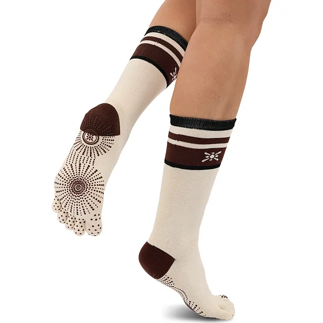 Гольфы для йоги и пилатеса с закрытыми пальцами нескользящие BLOOM YOGA SOCKS LB7150 (Белый)