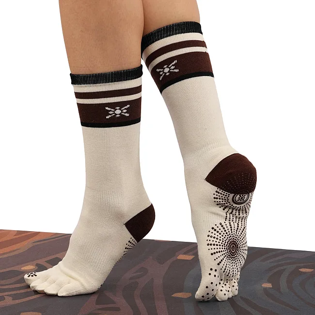 Гольфы для йоги и пилатеса с закрытыми пальцами нескользящие BLOOM YOGA SOCKS LB7150 (Белый)