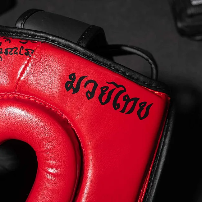 Боксерский шлем Phantom Muay Thai Full Face Red (капа в комплекте)