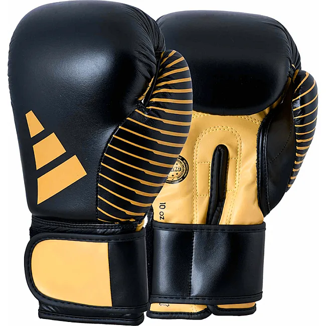 Перчатки для кикбоксинга Adidas с лицензией Wako (черно-золотой, adiKBWKF200)