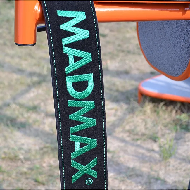 Пояс для пауэрлифтинга MADMAX MFB-301 Suede Single Prong кожаный Black/Green