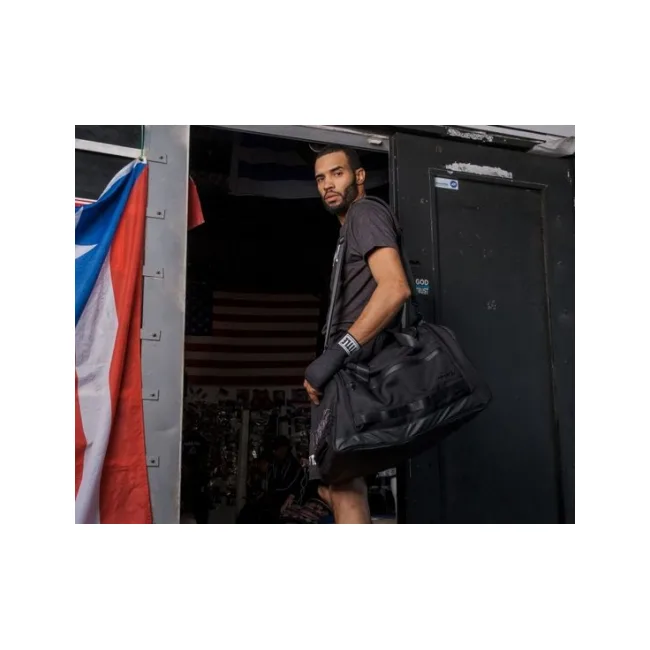 Сумка Title Black Barrage Gear Bag