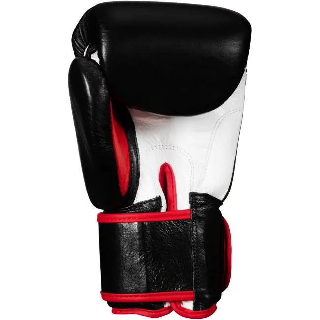 Боксерские перчатки TITLE Muay Thai Leather Trening Gloves Черные