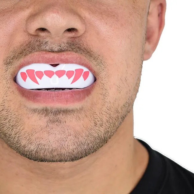 Капа SAFEJAWZ Extro Series Self-Fit Pink Fangz Белая