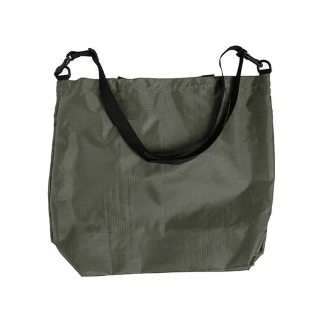 Сумка Arena RIPSTOP PACKABLE TOTE зеленая, черная 38х49 см