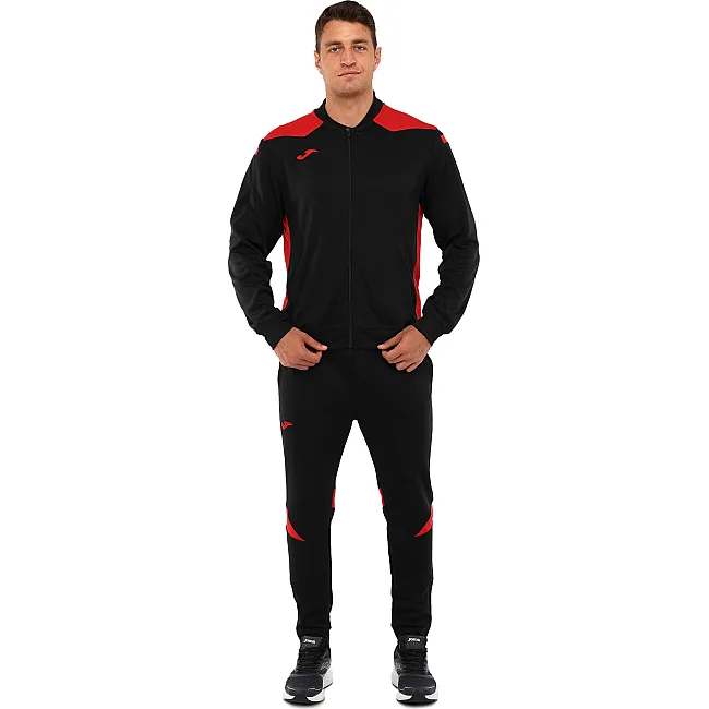 Спортивний костюм
 кофта на блискавці та штани JOMA

 CHAMPIONSHIP VI 101953-106
 (Чорний-червоний)