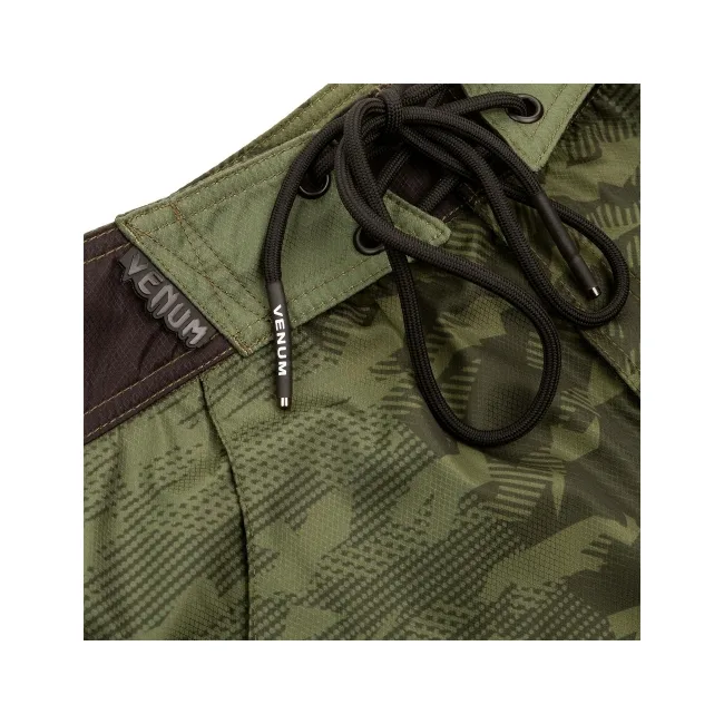 Бордшорты VENUM Trooper Forest Camo Black