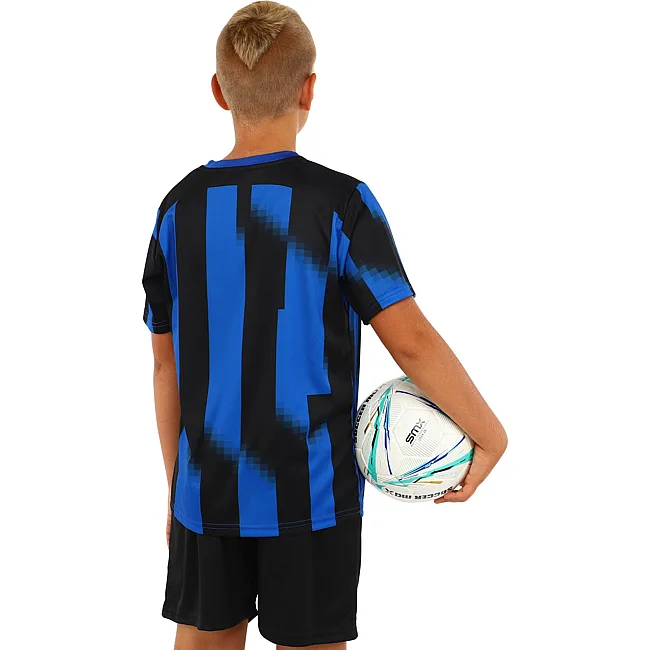 Футбольна форма дитяча із символікою клубу
 INTER MILAN домашня 2024 SP-SPORT

 CO-7194 (Синьо-чорний)