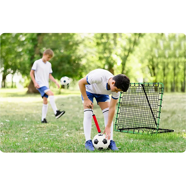 Сетка тренировочная для футбола Neo-Sport Rebounder 120 x 120 см, черно-зеленая.
