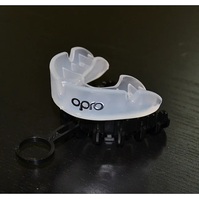 Боксерська капа OPRO Silver доросла (вік 11+) Clear