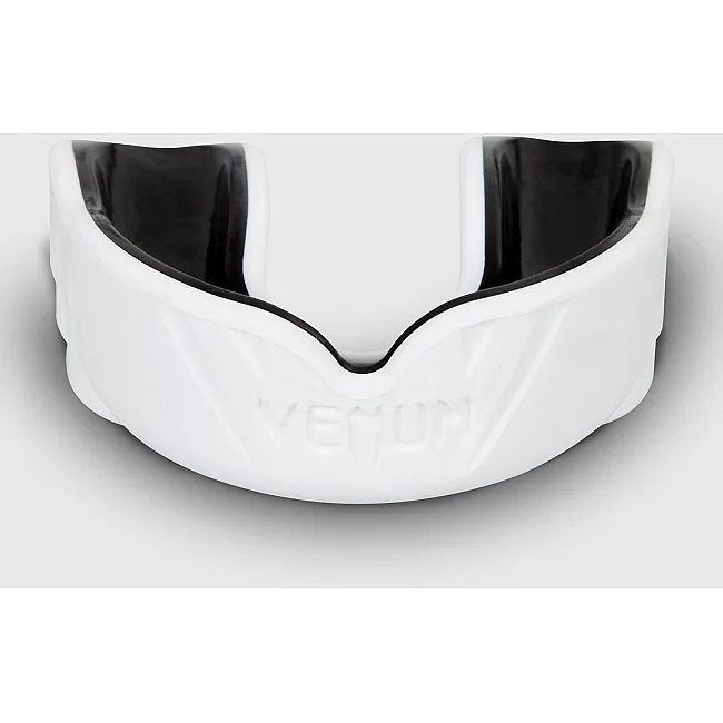 Капа для бокса VENUM Challenger White Black