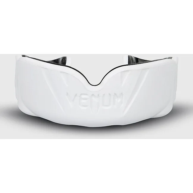 Капа для бокса VENUM Challenger White Black