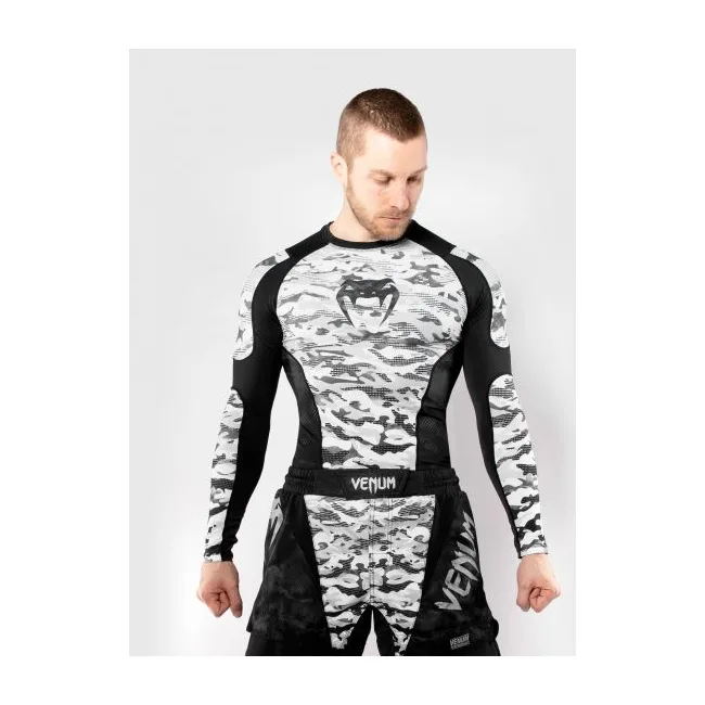 Рашгард VENUM Defender Long Sleeves Urban Camo